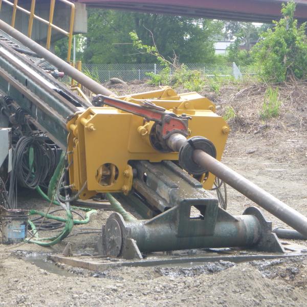 تنفيذ خط الصرف الصحي الرئيسي – الدمام