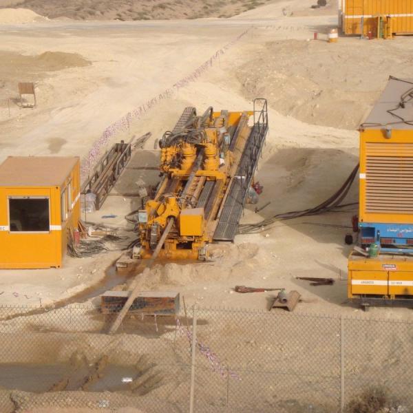 أعمال الحفر الأفقي الموجه (HDD)